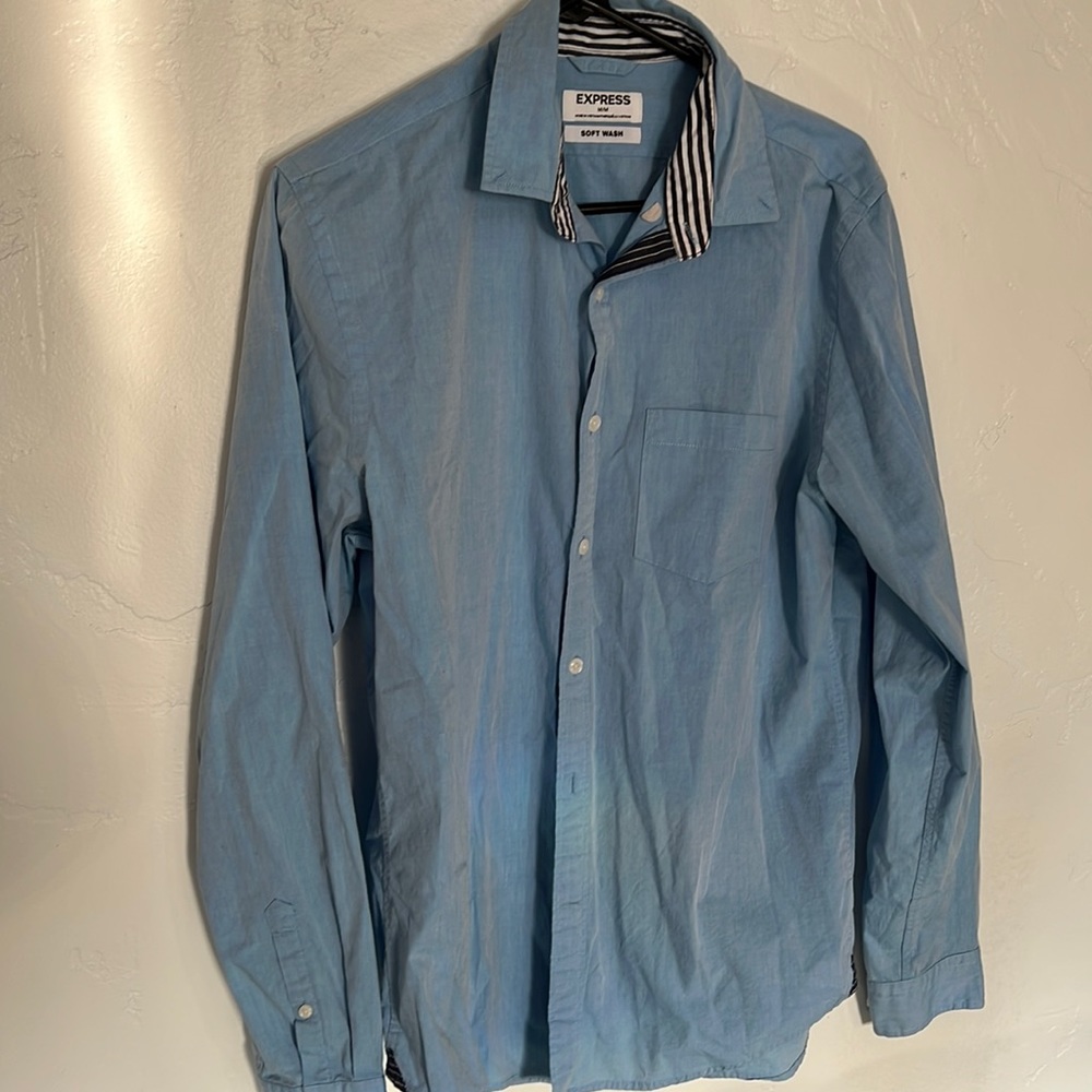 Mens Express Button Down